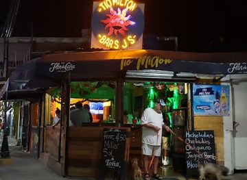 nicaragua/san-juan-del-sur/nightclub/tio-milton-bar