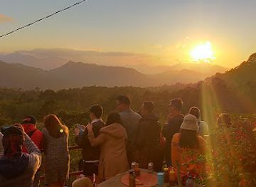 philippines/sagada/nightclub/sunset-view-and-pizza-bar