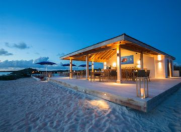 turks-and-caicos-islands/east-caicos/nightclub/the-cove-beach-bar