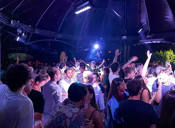 Lumina Club