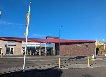 iceland/stykkisholmur/nightclub/vinbuoin