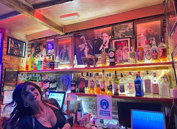 spain/granada/albaicin/nightclub/eshavira-club