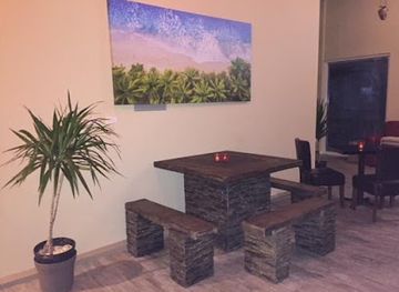 Coconut Lounge