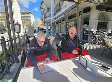 slovenia/lake-bled/nightclub/art-cafe-bar