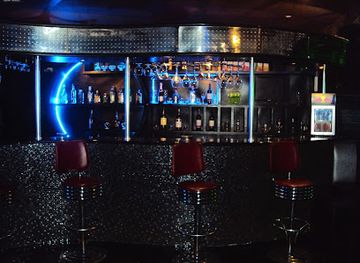 azerbaijan/baku/icherisheher/nightclub/wind-breeze-karaoke-club