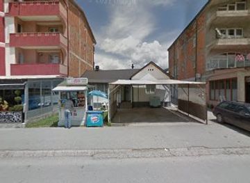 montenegro/prokletije-national-park/nightclub/le-baron-lounge-bar