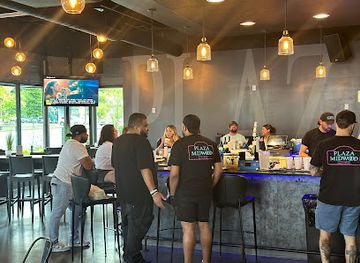north-carolina/charlotte/plaza-midwood/nightclub/club-house-kitchen-cocktails