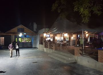 zimbabwe/mashonaland-east/nightclub/artan-signaturemove-hararrtan