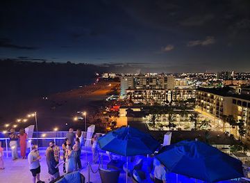 Level 11 Rooftop Bar & Lounge