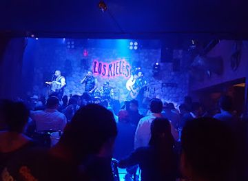 mexico/monterrey/nightclub/los-rieles