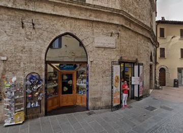 italy/perugia/nightclub/barbone