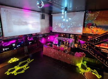 united-kingdom/south-glamorgan/attraction/walkabout-cardiff