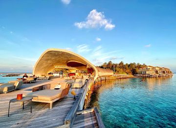 maldives/dhaalu-atoll/nightclub/the-whale-bar