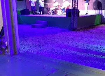 guatemala/puerto-barrios/nightclub/el-parqueo-de-disco-seeven