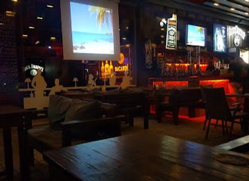 Groggy lounge