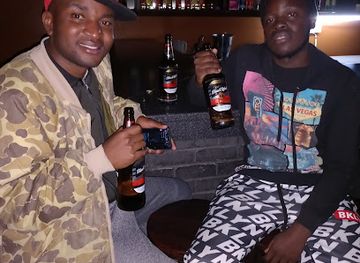 zimbabwe/matobo-national-park/nightclub/cricket-sports-club-chill-spot