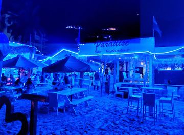 Paradise Club Lounge, Bar, & Restaurant