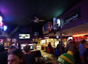 Town & Country Lounge