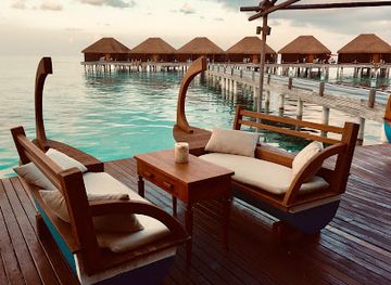 maldives/huvadhoo-atoll/nightclub/ile-de-joie