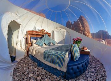 jordan/wadi-rum/nightclub/wadi-rum-night-luxury-camp