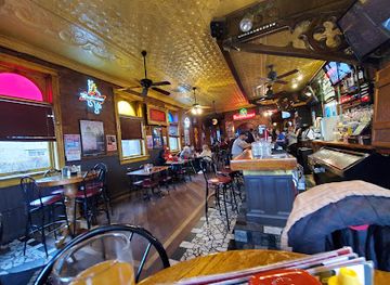 missouri/st-louis/soulard/nightclub/big-daddy-s-bar-in-soulard-1-patio-party-spot