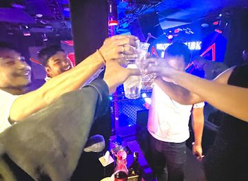 Club K, itahari ᤛᤣᤘᤠᤖᤥ