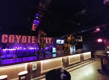 COYOTE UGLY SALON FUKUOKA