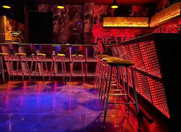 ghana/accra/osu/nightclub/kavalli-night