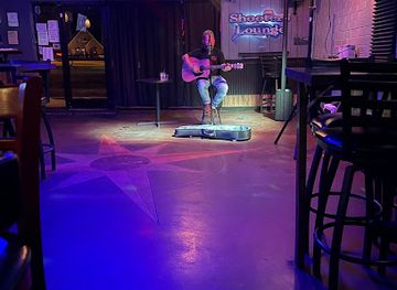 north-carolina/hickory/nightclub/shooters-lounge