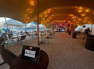 slovenia/velenje/nightclub/wunder-beach-bar