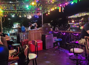 vietnam/north-central-coast/nightclub/harbour-busbar
