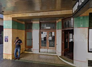 australia/sydney/bondi-beach/nightclub/vip-lounge