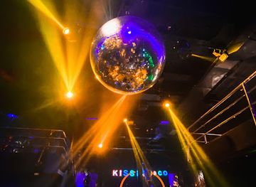 Kiss Disco Club