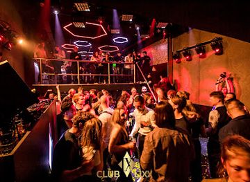 Club LIXX