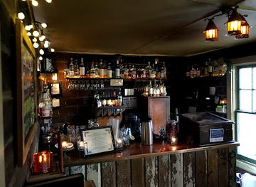 McMenamins Edgefield Winery & Tasting Room