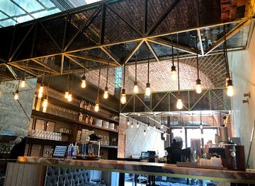 kuwait/kuwait-city/nightclub/little-purple-door