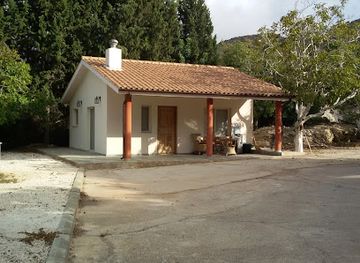 cyprus/adonis-baths-waterfalls/nightclub/casa-alexie