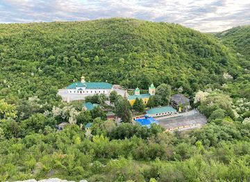 moldova/saharna-monastery/nightclub/rezervatia-peisagistica-saharna