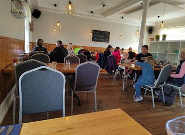 iceland/húsavík/nightclub/salka-restaurant