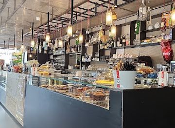 san-marino/acquaviva/nightclub/fabrika-136-coffee-and-food