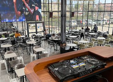 The Evo Lounge