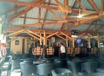 tanzania/ruaha-national-park/nightclub/night-park-resort