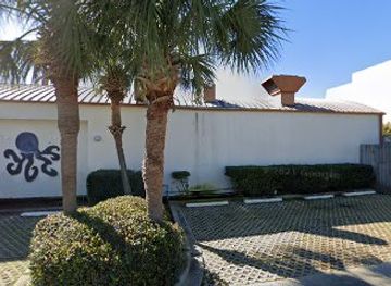 florida/destin-beach/nightclub/submarina-beach-bar