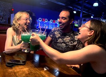 australia/top-end/nightclub/on-the-rocks-bar-crawl-melbourne