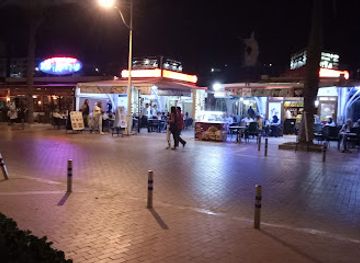 rotana night club