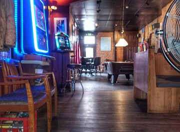 Crazy Fox Saloon