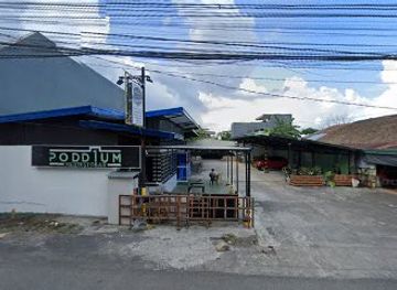 philippines/legazpi/embarcadero-de-legazpi/nightclub/hardracks-ktv-sportbar