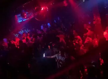 argentina/mendoza/nightclub/afrika