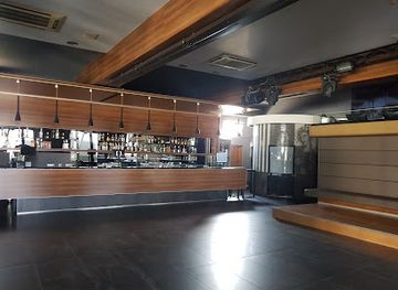 bosnia-and-herzegovina/herzegovina-neretva-canton/nightclub/absolute