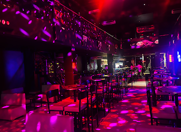 colombia/catatumbo/nightclub/burj-khalifa